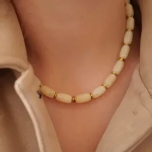 Alternative view of COLLIER SIMONE CREME