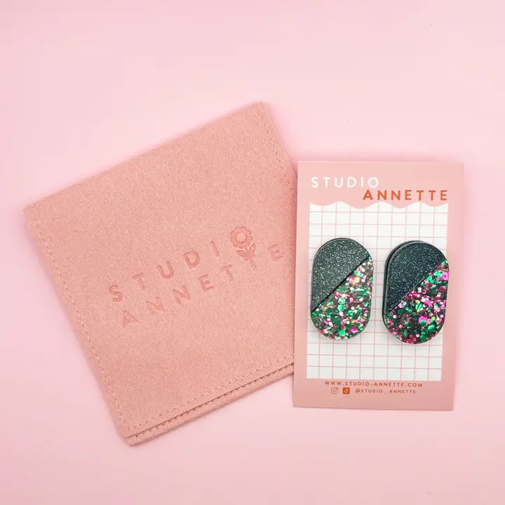 Boucles d'Oreilles Puces Viviane Noir Confettis