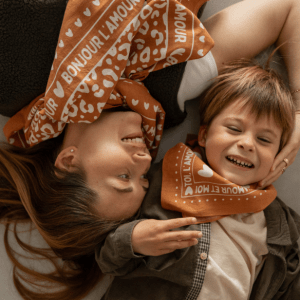 FOULARD ADULTE MARRON LEOPARD BLANC