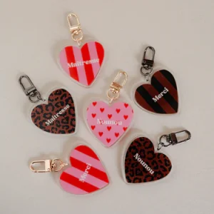 PORTE CLE MAITRESSE RAYURES ROSE ET ROUGE – Image 3