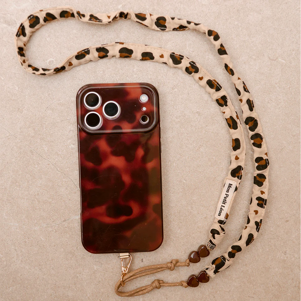 SANGLE TELEPHONE LEOPARD CŒUR