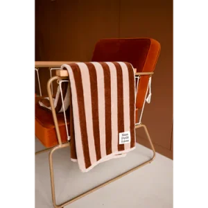 SERVIETTE DE BAIN RAYURES MARRONS NOIRES – Image 3