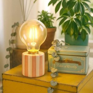 LAMPE LED RAYURE ROSE