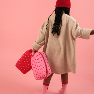Alternative view of TROUSSE DE TOILETTE CŒUR ROSE FOND ROUGE MAMAN