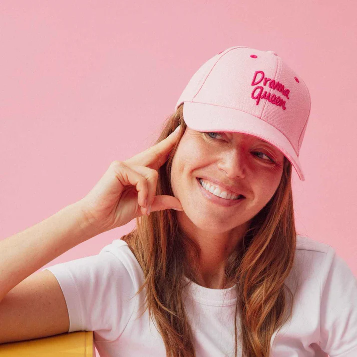 CASQUETTE DEMIN DRAMA QUEEN – Image 3