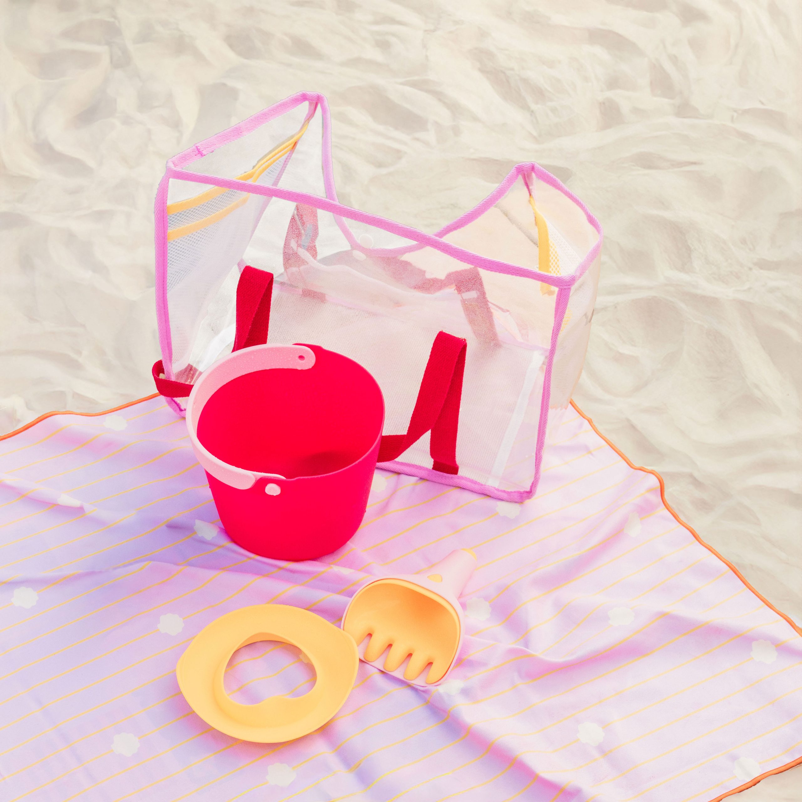 SET DE PLAGE ROUGE CERISE