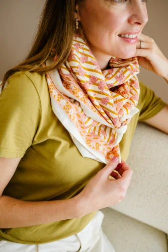 FOULARD MONA PETALE – Image 3