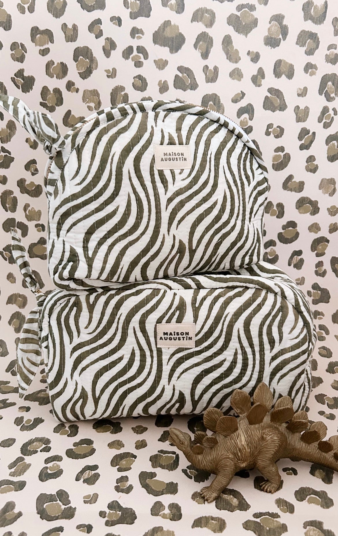 TROUSSE MAKE UP ZEBRE KAKI – Image 3