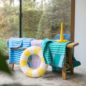 SERVIETTE PLAY TOWEL M HOPSCOTCH 140X70 – Image 3