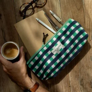 TROUSSE CRAYONS TARA FOUGERE