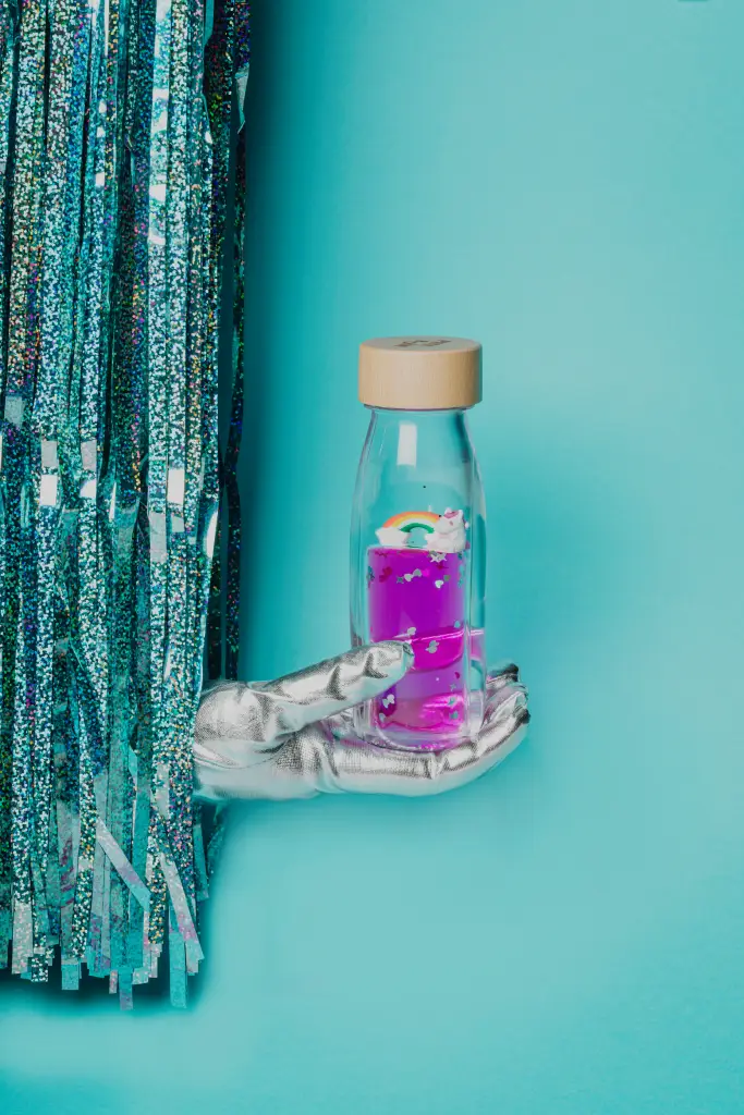 Move Bottle Magic Rainbow Petit Boum jouet bébé sensoriel