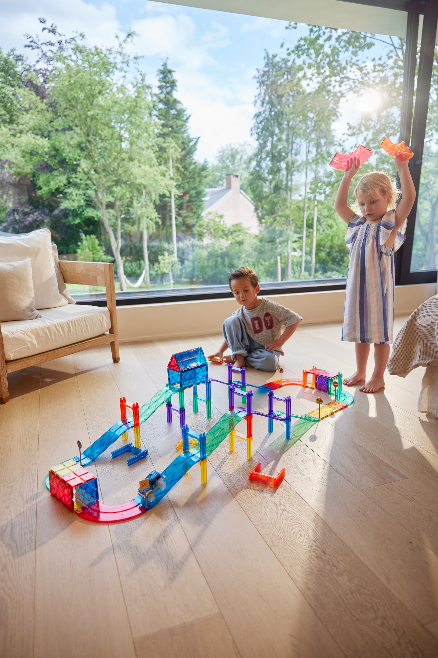 CLEVERCLIXX- RACE TRACK INTENSE – Image 4