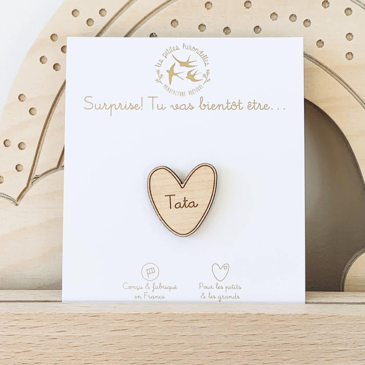 PIN'S CŒUR TATA EN BOIS