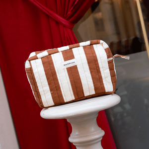 TROUSSE DE TOILETTE RAYURES MARRONS ET BEIGES